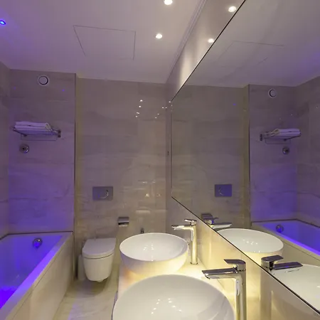 阿索托丽亚酒店 酒店 斯特雷萨