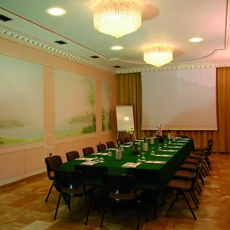 Astoria Стреза