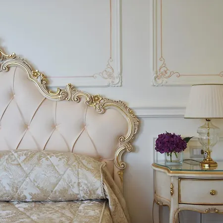 Astoria Отель 4*